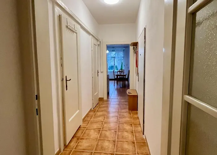 Apartament Cozy Flat In 3