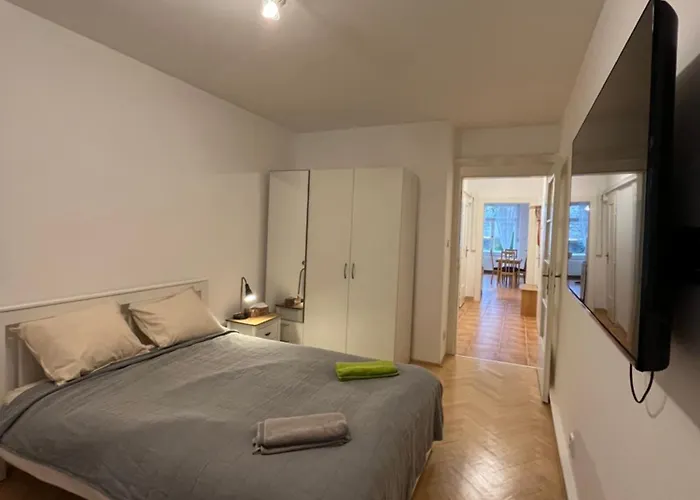 Cozy Flat In 3 * Prague